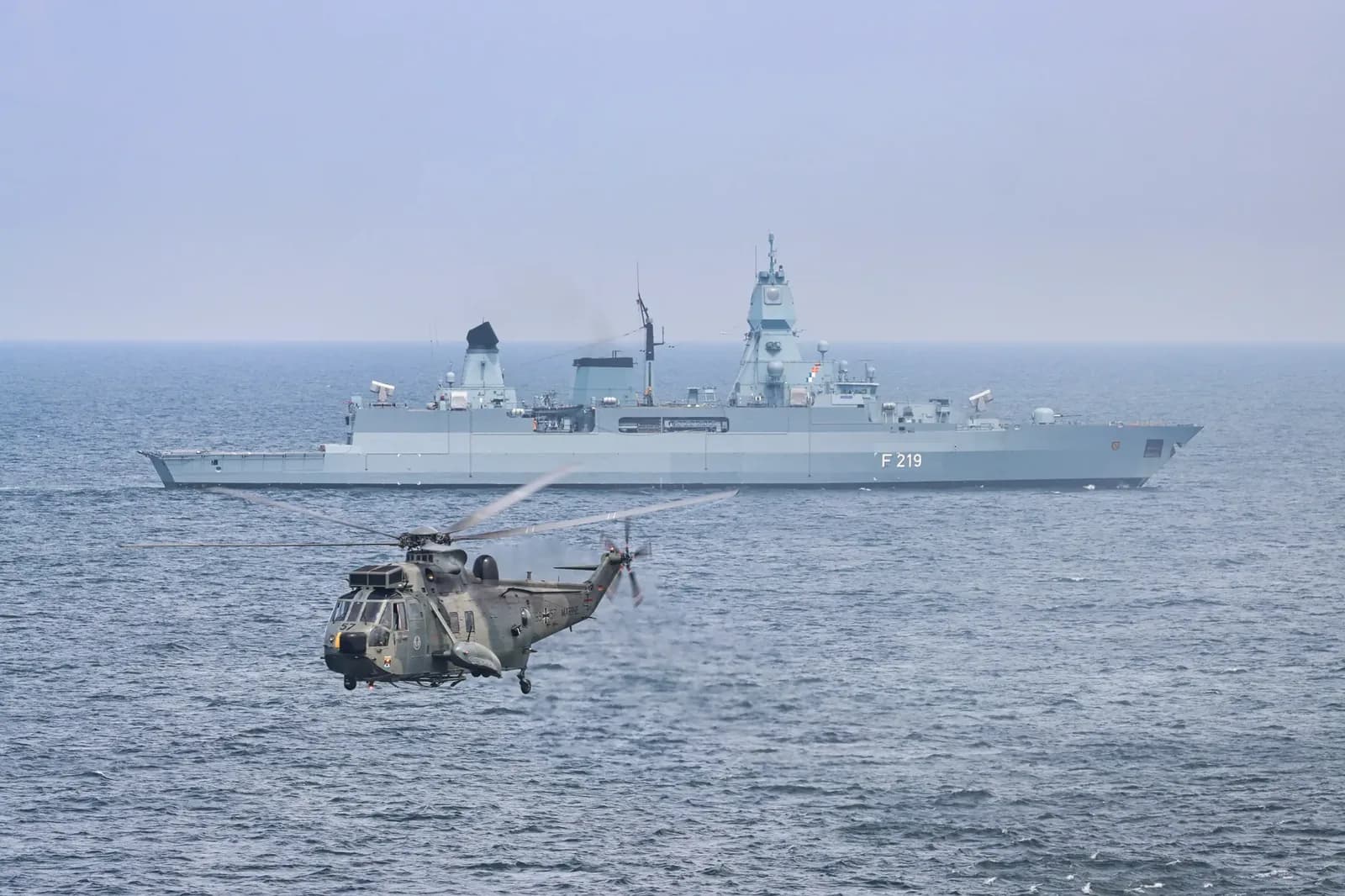 La OTAN refuerza el mar Negro tras mortales ataques con drones a barcos