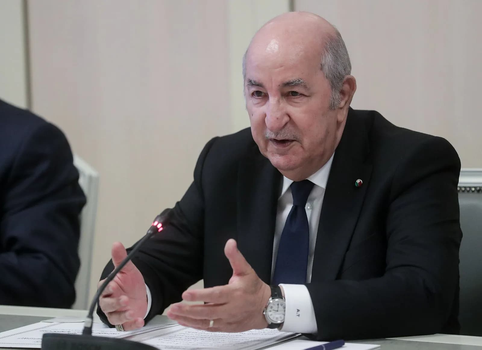 Algeria Approves First Overseas Troop Deployment Since 1973
