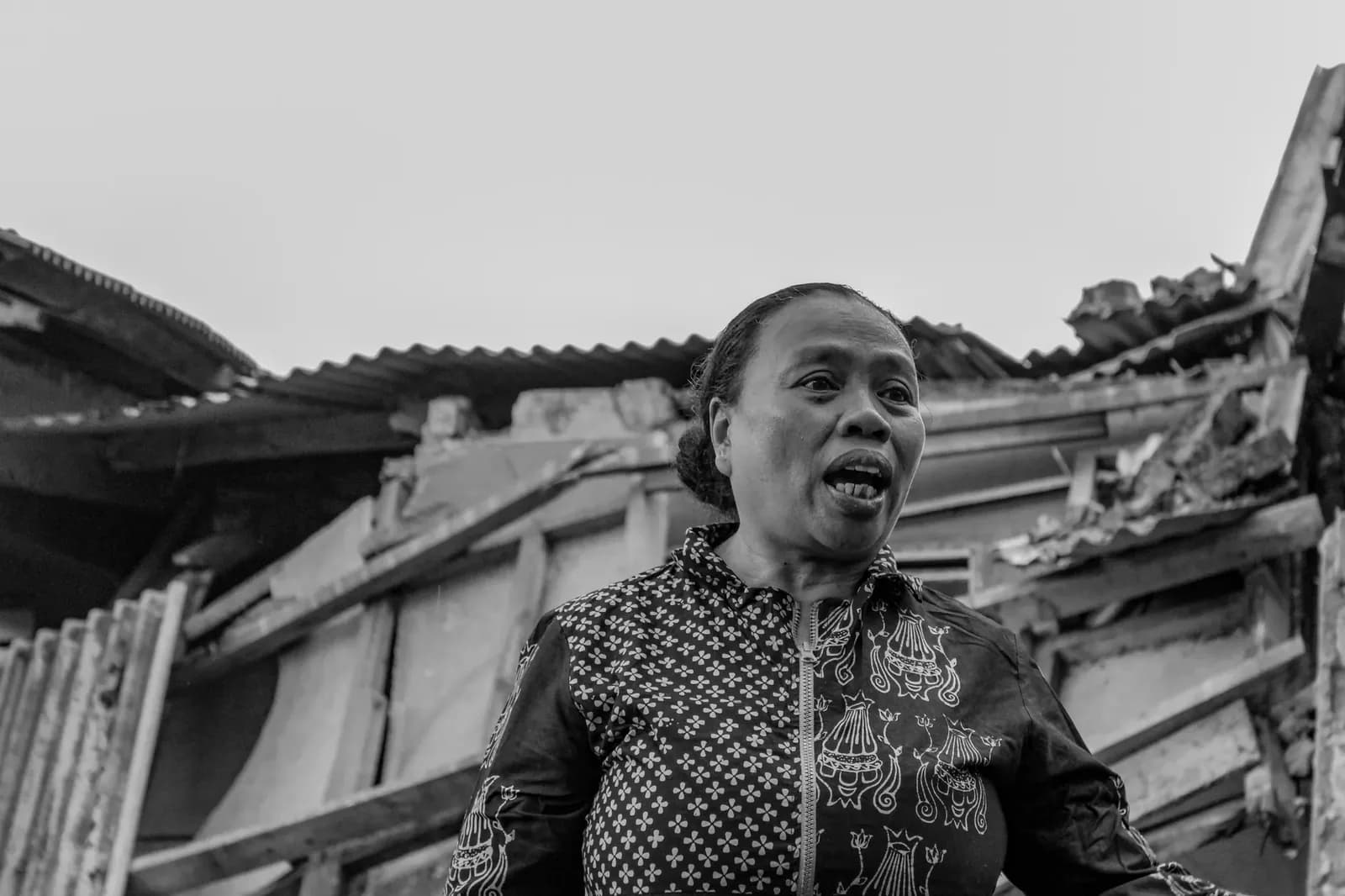 Indonesia Quake Kills 38, Triggers Landslides