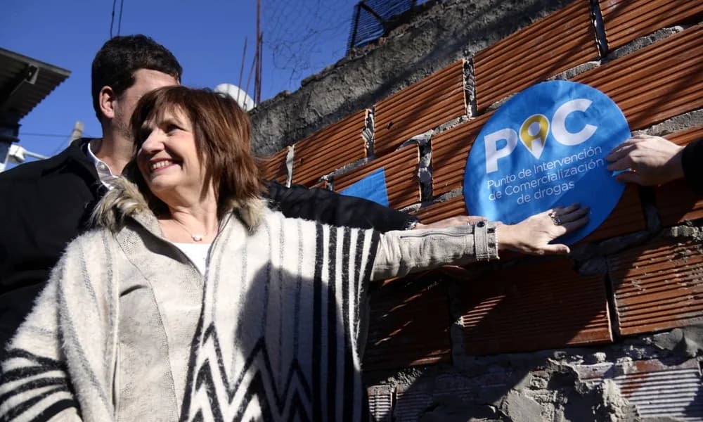 Bullrich Backs Lula's Win and Breaks With Milei's Silence