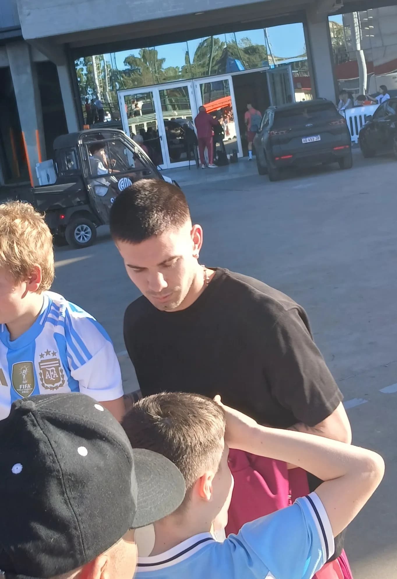 Mastantuono responde a las críticas tras su primer gol con Argentina