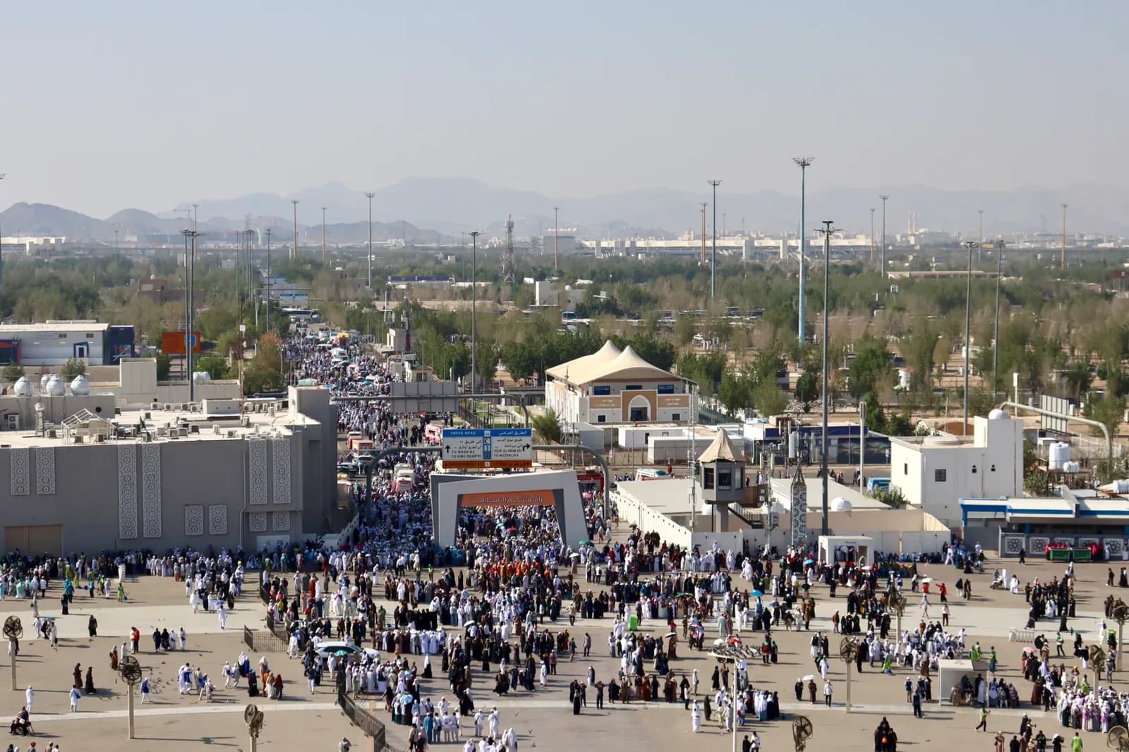 Mecca Pact Allies Agree Rapid Force Deployment to Saudi Arabia