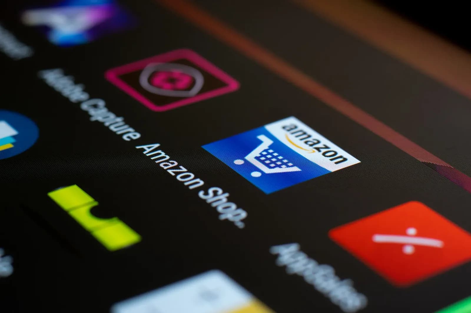 Demanda contra Twitch y Amazon por usar streams para IA