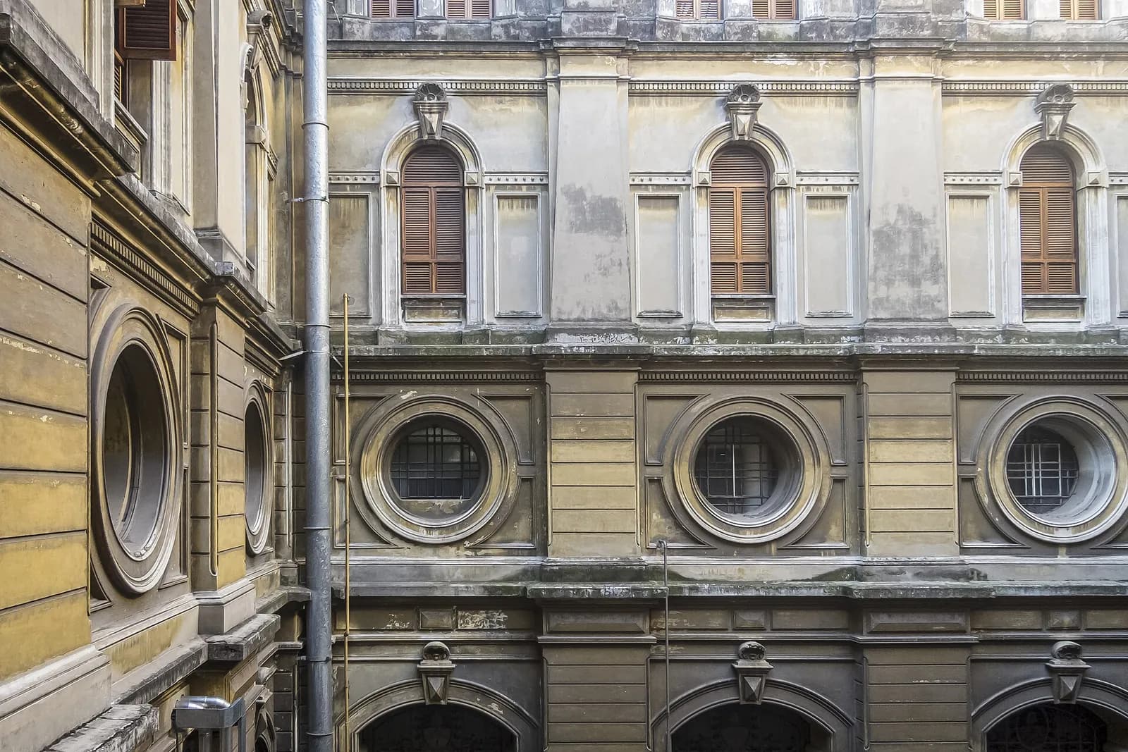 Argentine judge summons Suizo Argentina owners over ANDIS corruption case