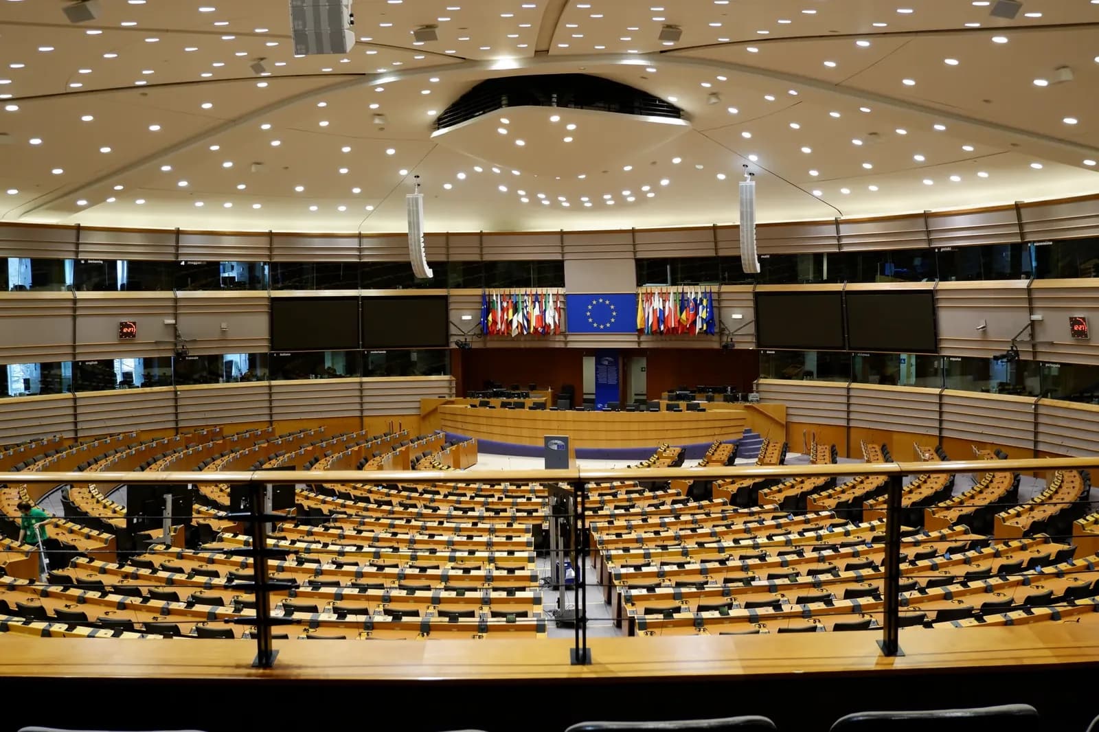 Europe Warns Russia May Test NATO Limits