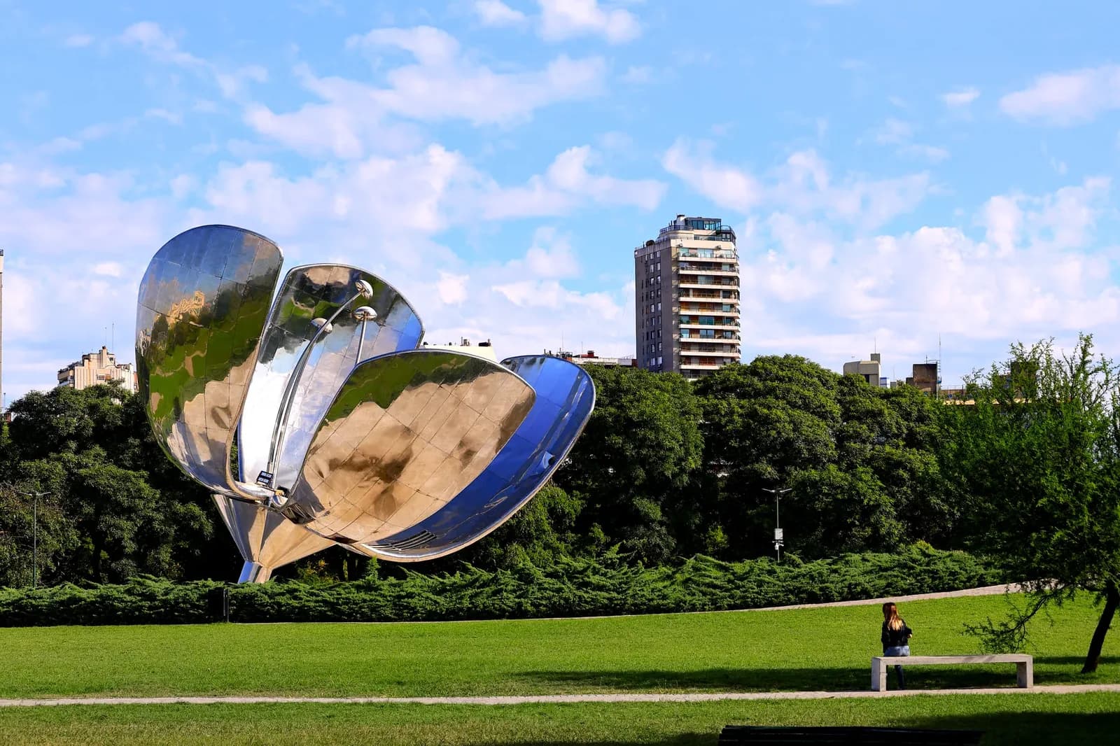 Argentina Posts August Fiscal Surplus, 1.1% of GDP Year-to-Date