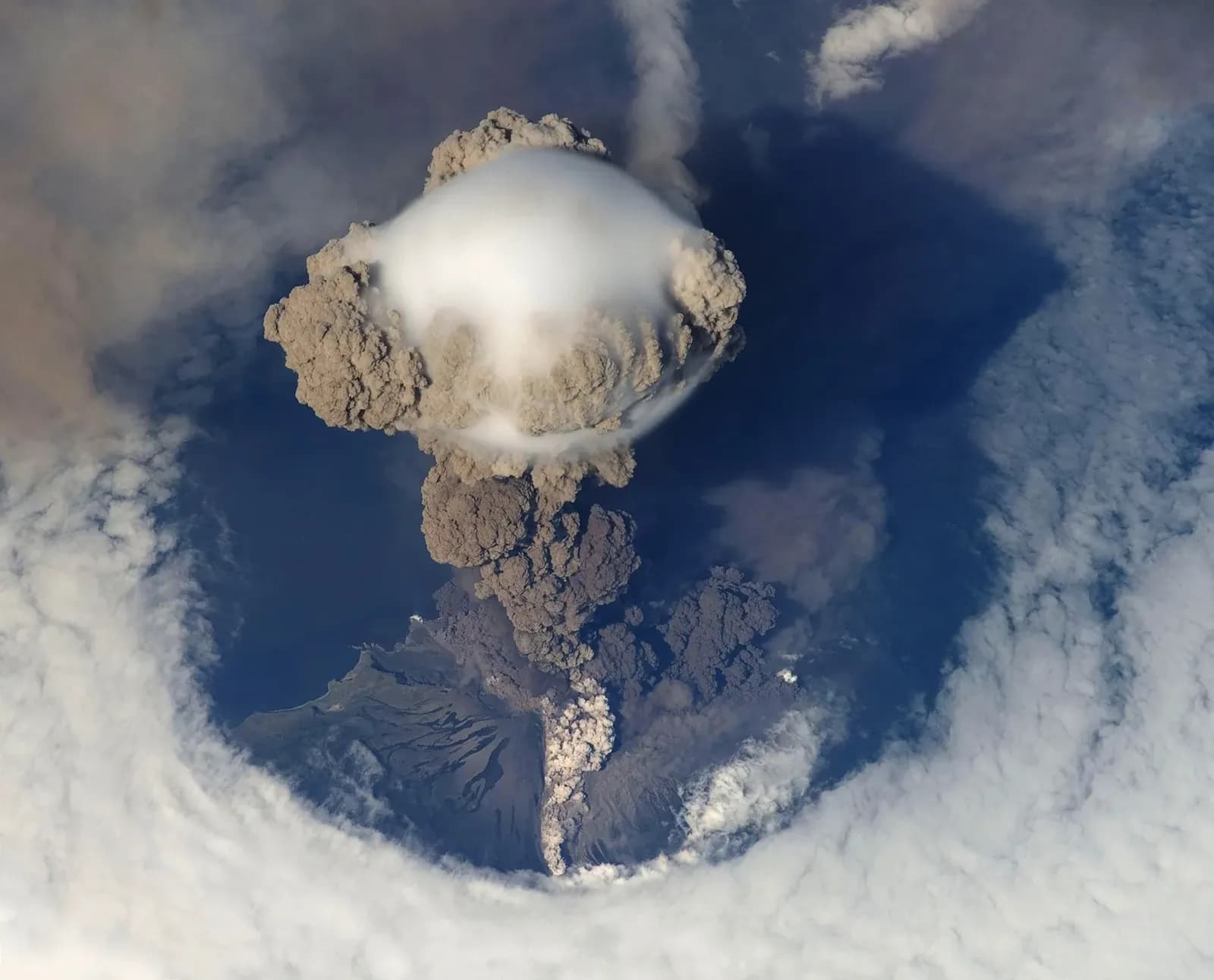 Japan Protests Putin's First Visit to Disputed Kuril Islands