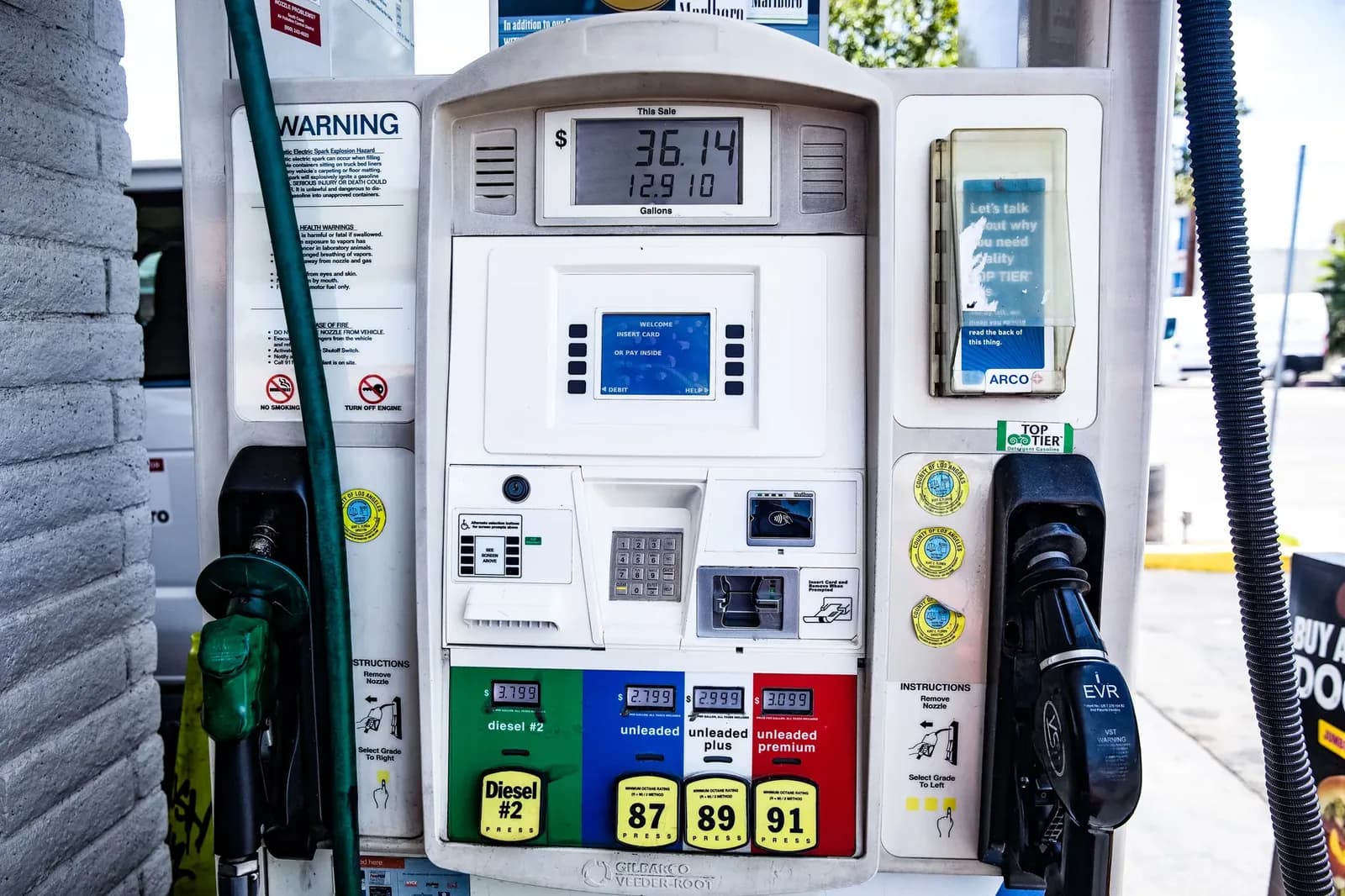 US Diesel Hits Record $5.85 Amid Iran War