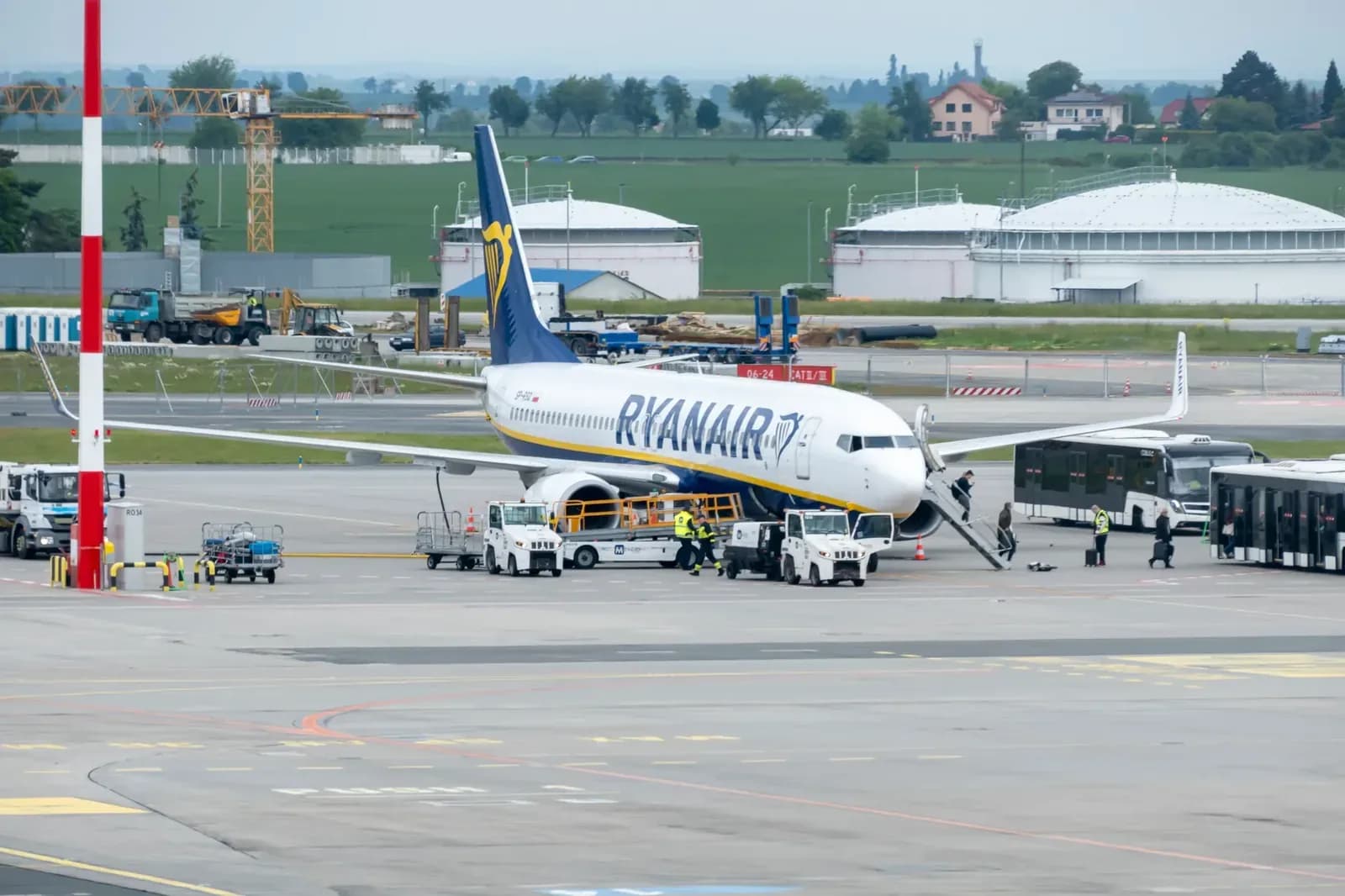 Hallan dron cerca de avión ucraniano con municiones en Alemania