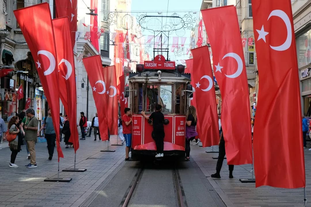 La represión contra activistas LGBTQ+ en Turquía se amplía
