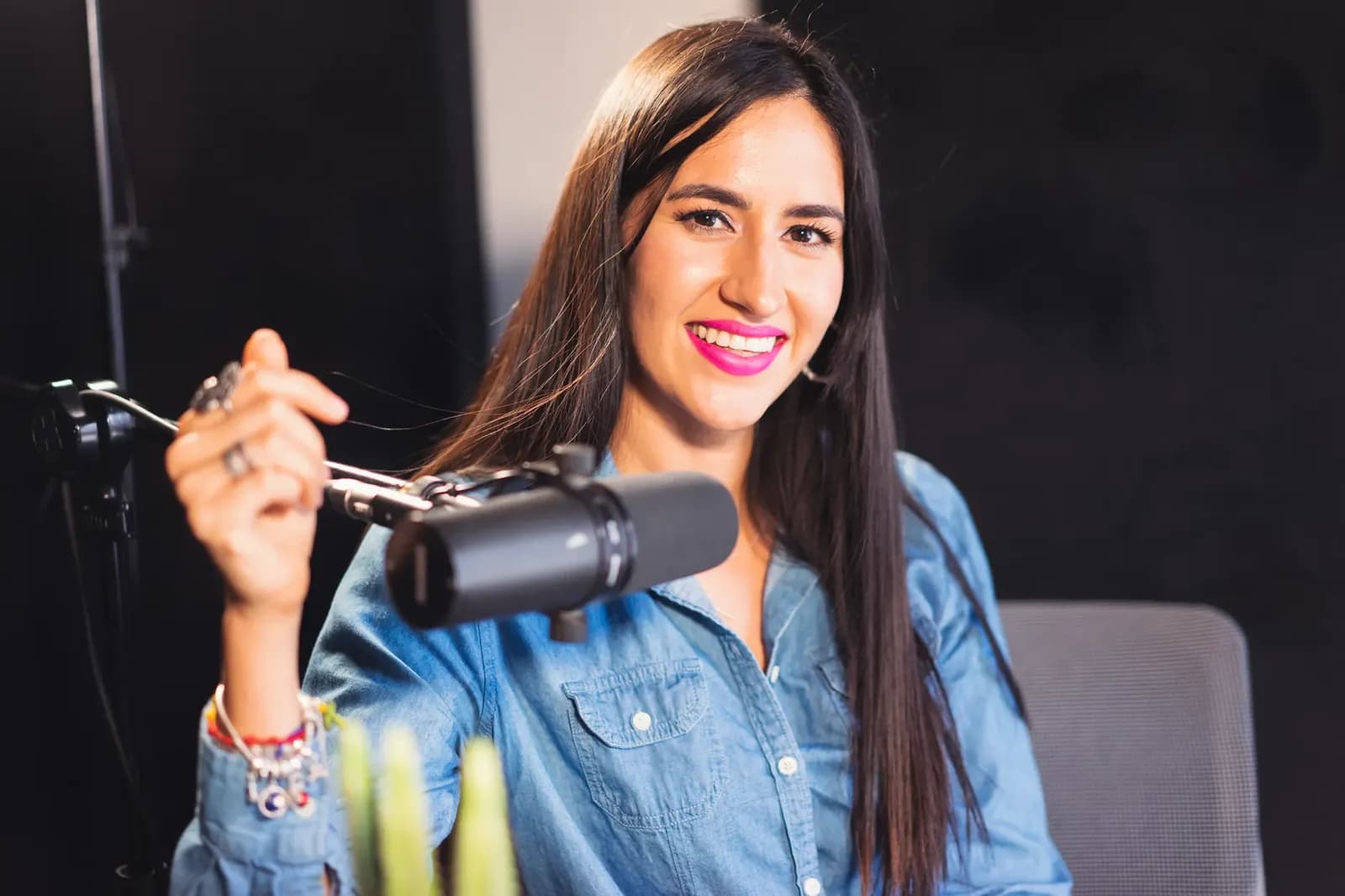 TV Host Ivette Vergara Detained for Reckless Driving