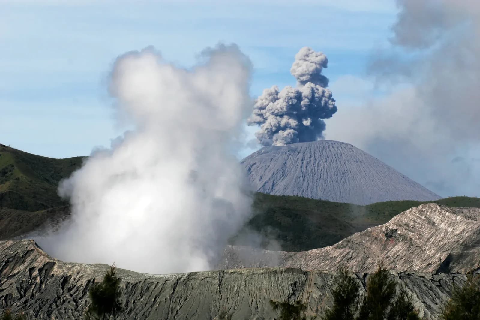 Volcanic Ash Grounds Flights at Jakarta Airport