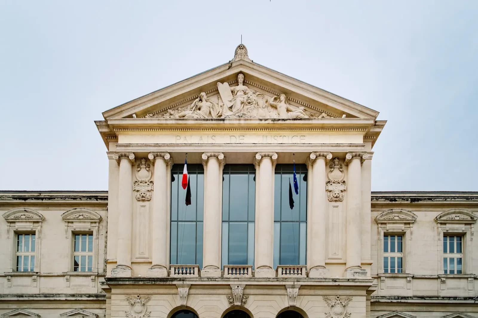 Paris court sentences Aramburu's killers to 26 and 19 years