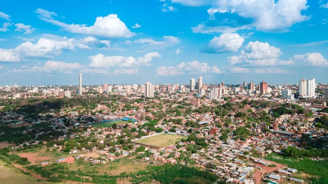 Asunción Weather: Warm Saturday with Storm Risk in the South