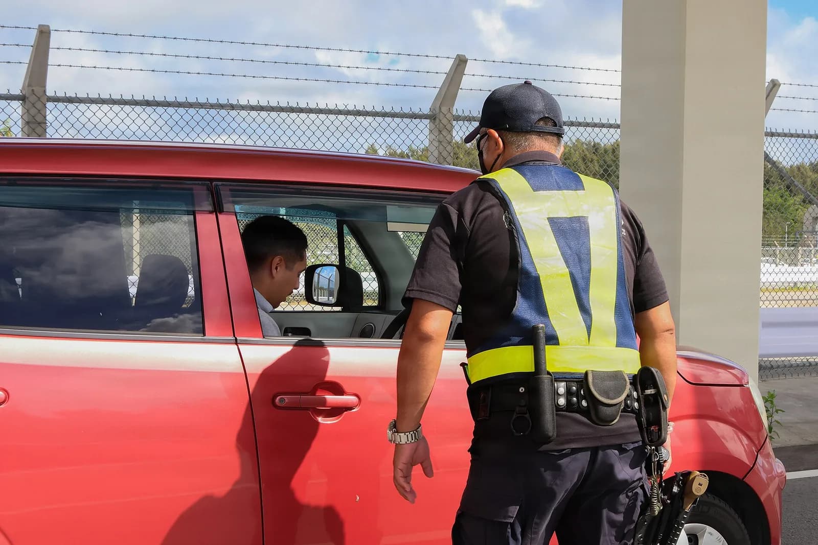 Japón protesta ante EE. UU. por arresto de marine en Okinawa