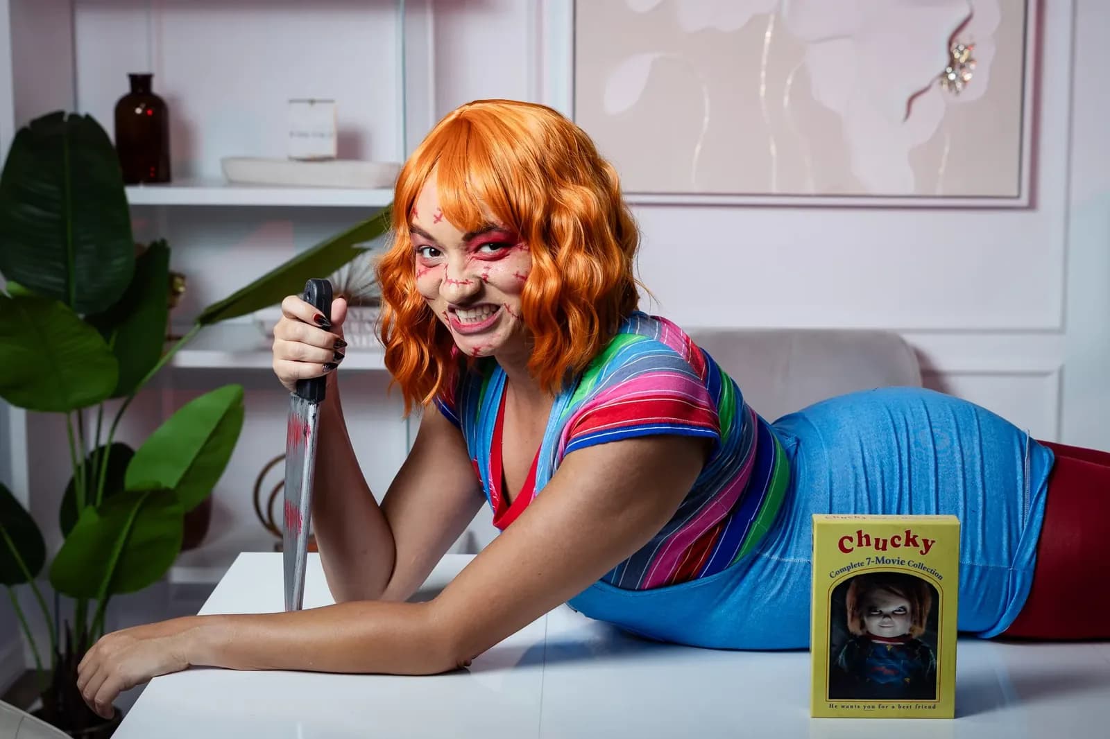 Smile 3 ficha a David Bruckner como director; Parker Finn pasa a Possession