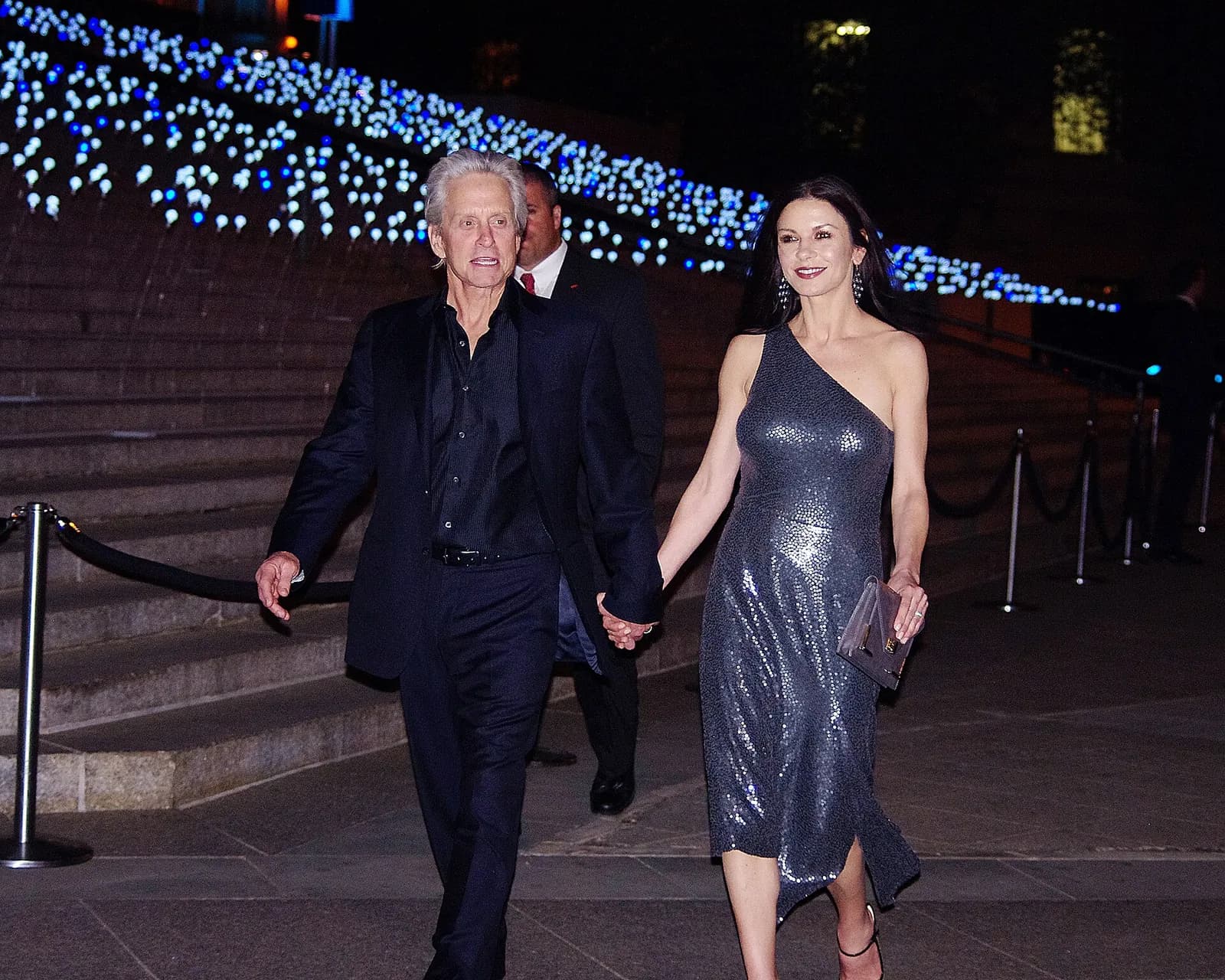 Michael Douglas dice que Catherine Zeta-Jones lee sus memorias