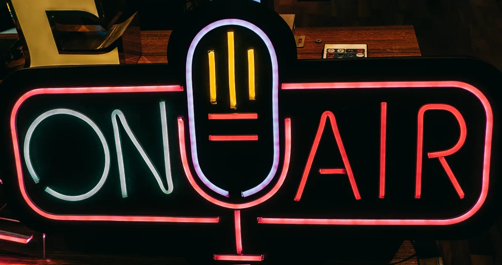 SNL Season 52 Adds Two Featured Players as Fineman Exits