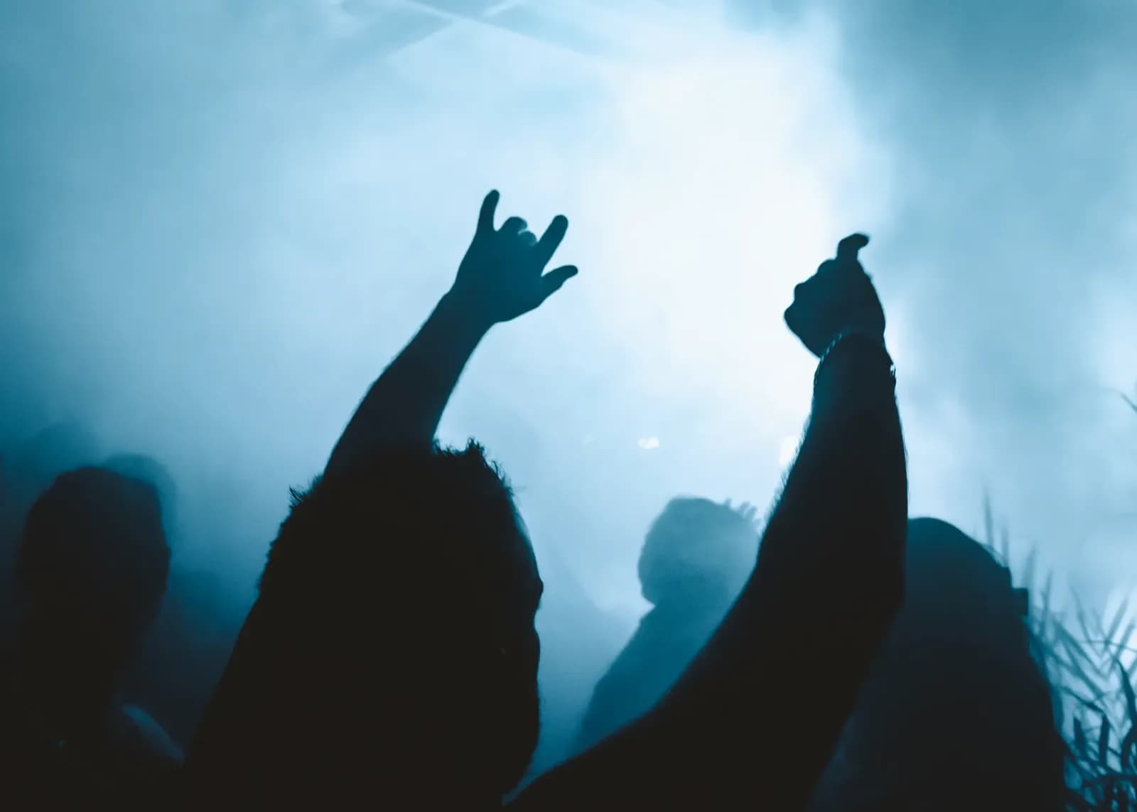 Australia Bans AI-Only Songs from Music Charts