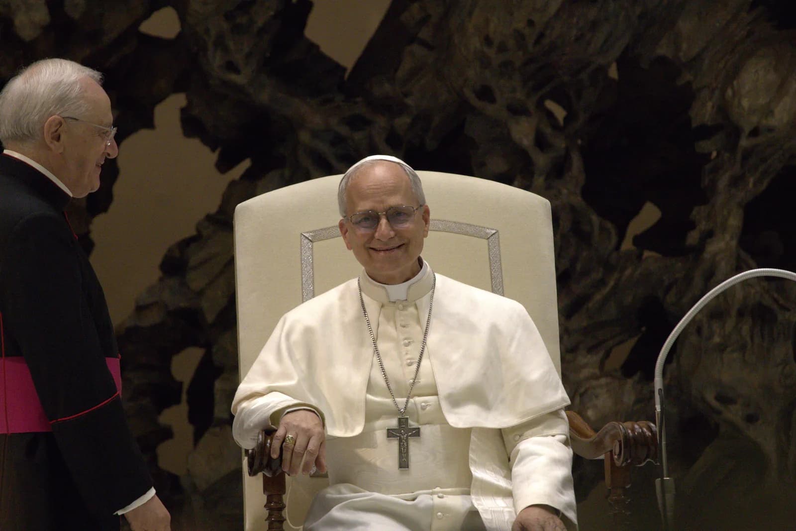 El papa León XIV desafía la ley de eutanasia en la misa de Lourdes