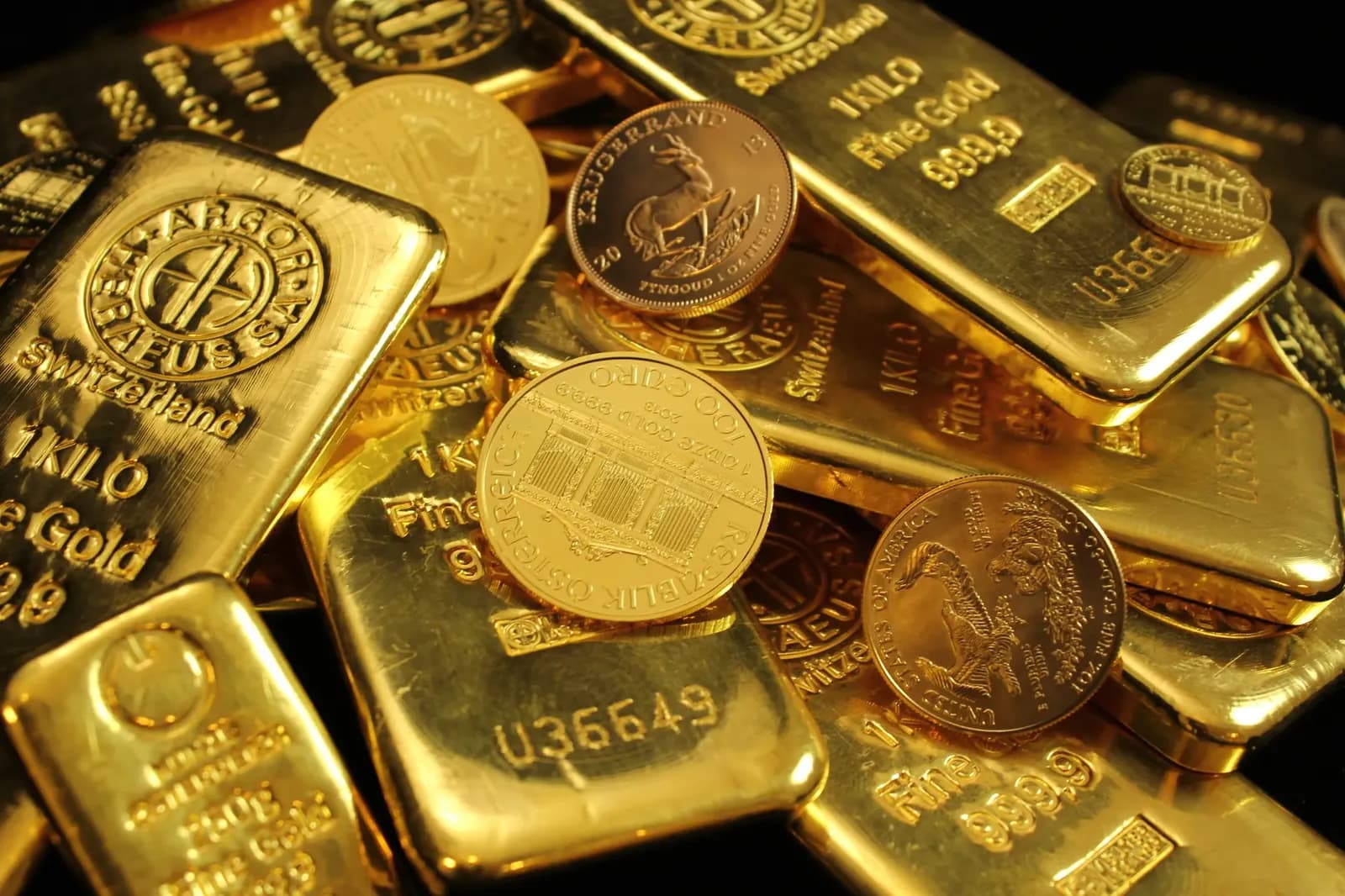Fed Rate Hike Sends Gold Prices Lower