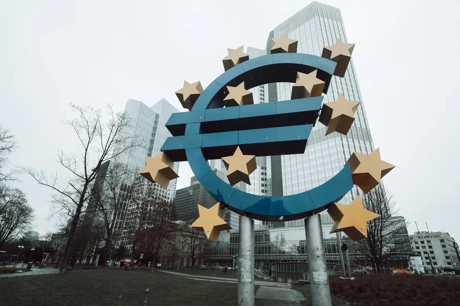 ECB Bulletin: Wholesale Energy Prices Reach Consumer Bills Faster