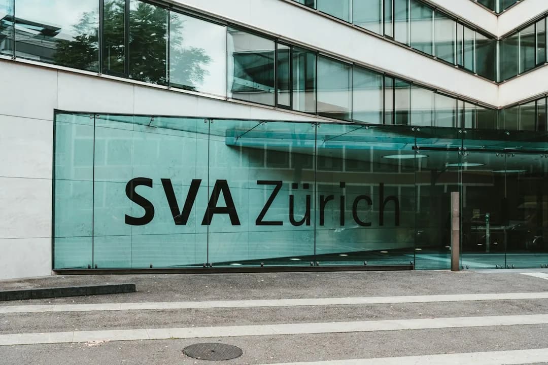 Funcionaria del SNB advierte que las stablecoins podrían debilitar la política monetaria