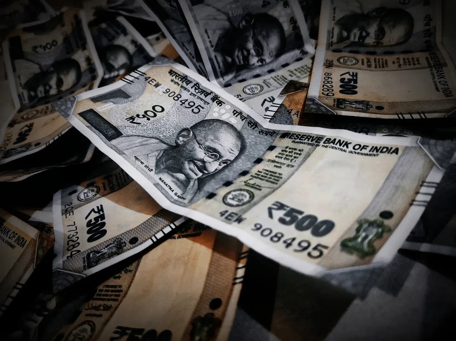 El banco central de India sube las tasas al 5,50% ante la aceleración de la inflación