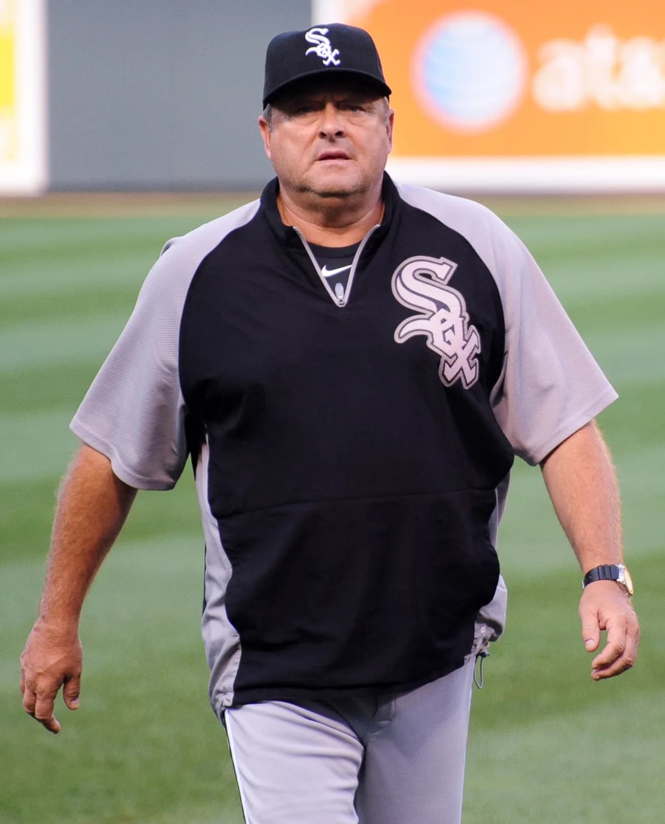 Don Cooper, entrenador de pitcheo de los White Sox que lideró el título de 2005, muere a los 70