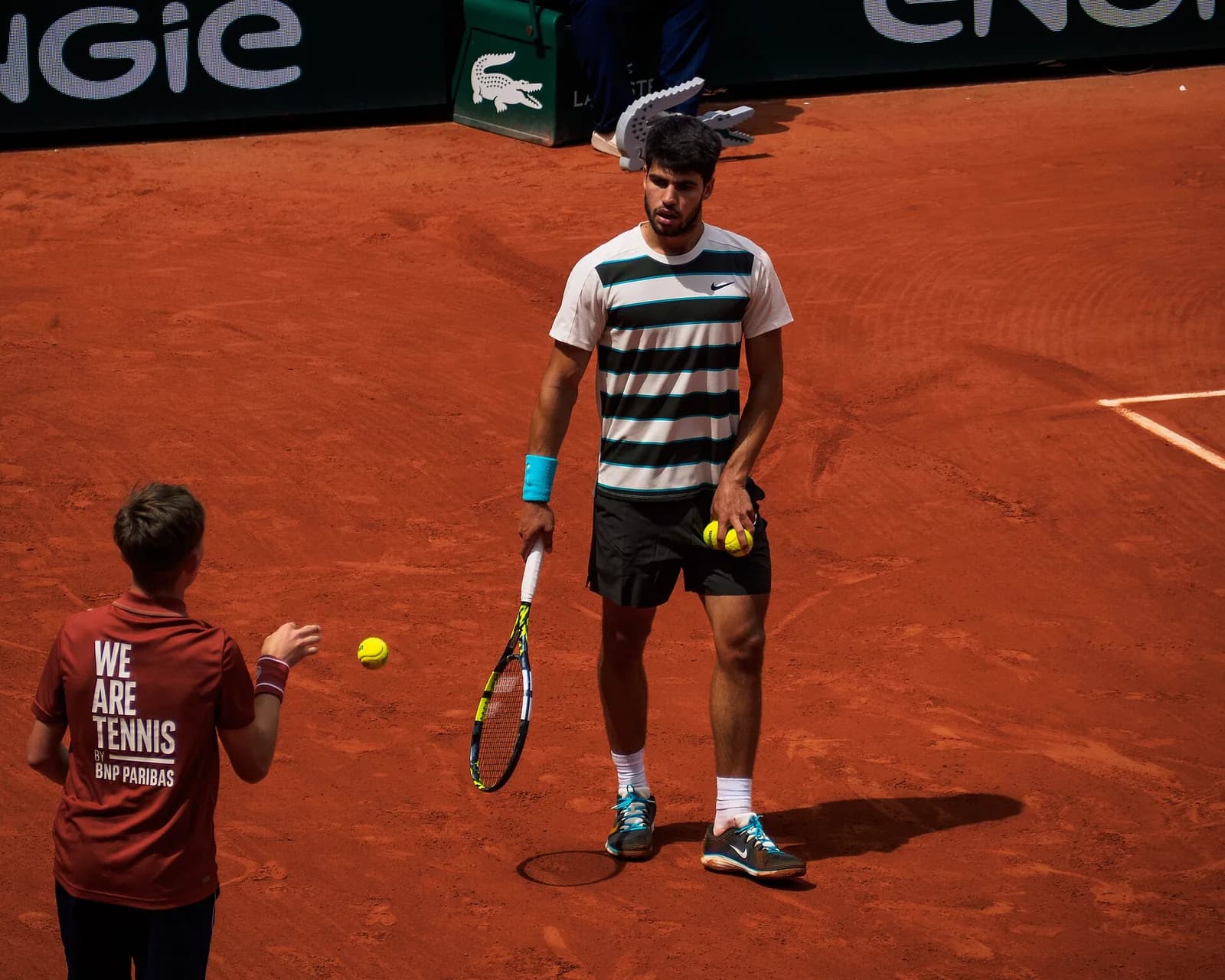 Alcaraz salva dos puntos de partido y vence a Fritz en un thriller de Laver Cup