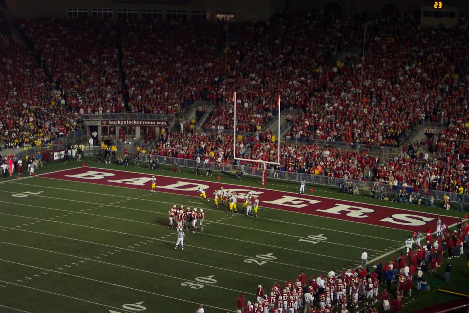 Wisconsin Badgers Stun No. 16 USC 24-7 in Madison