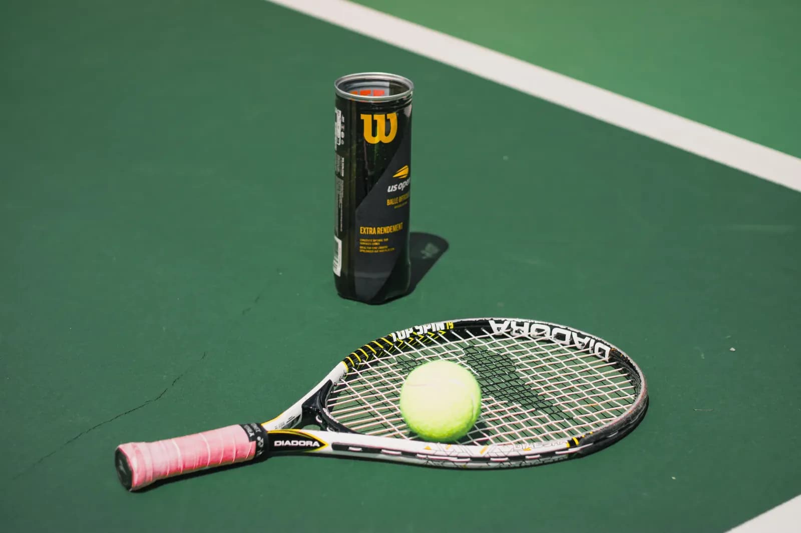 Shelton Supera a Tsitsipas y Se Cita con Alcaraz