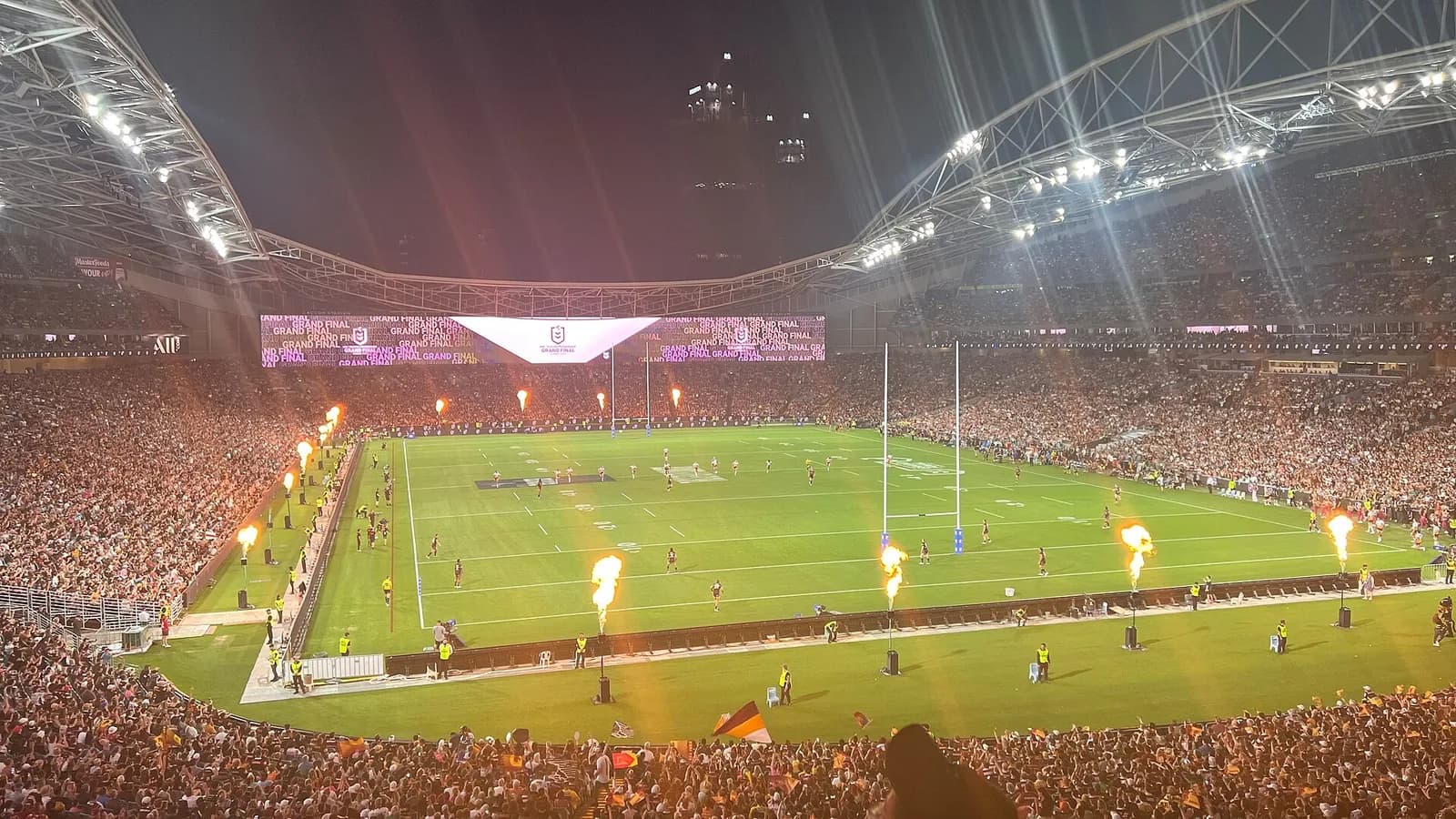 Roosters Edge Knights 19-18 to Claim 16th NRL Title