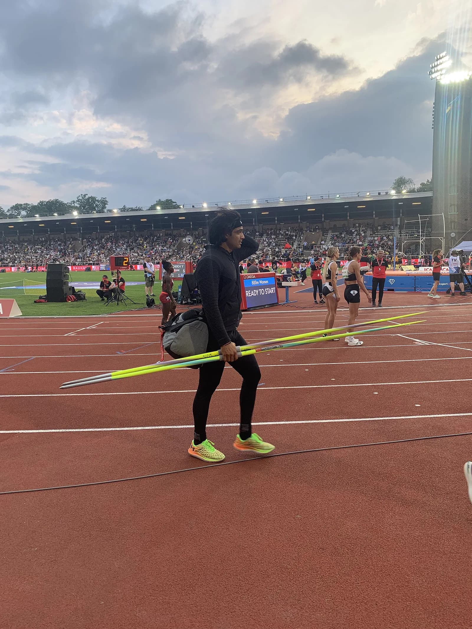 Neeraj Chopra apunta a volver en 2027 tras una lesión de tobillo