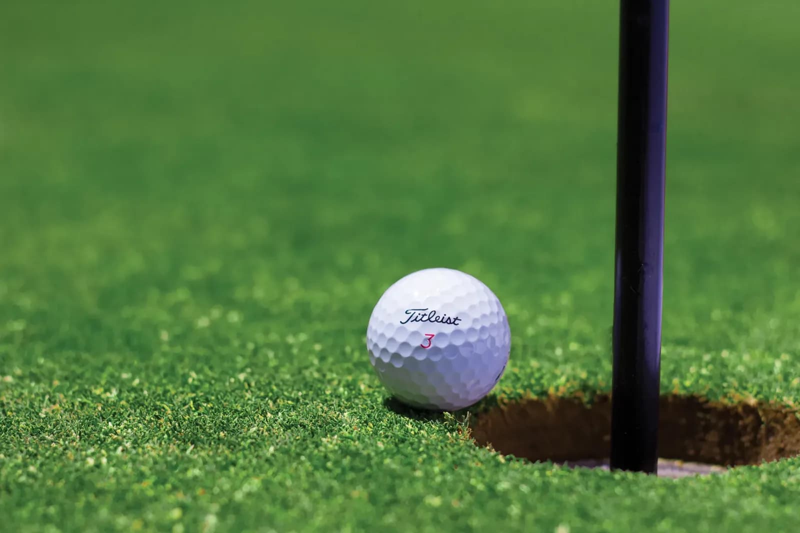 Penge y Hillier comparten el liderato en el British Masters