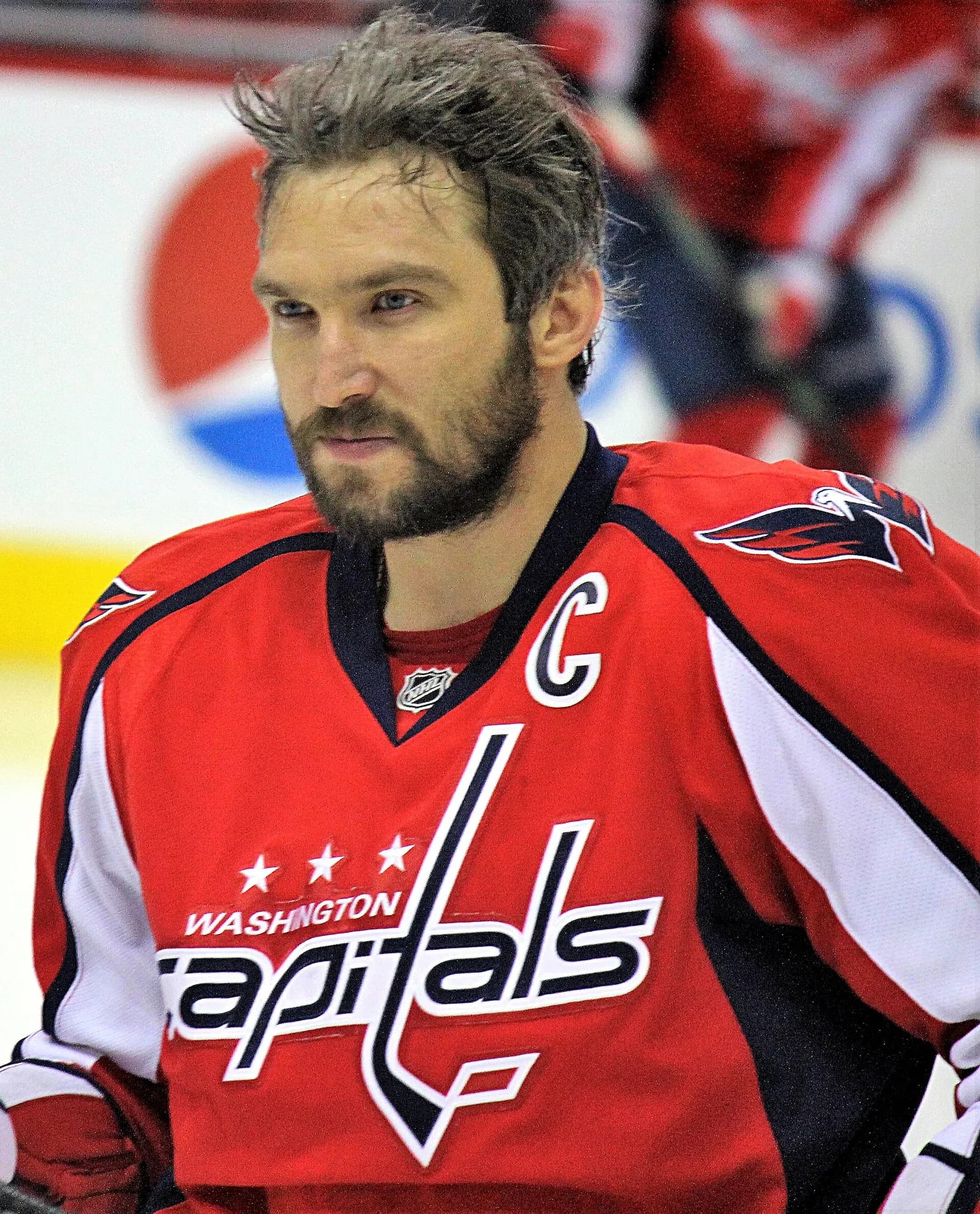 Ovechkin's Sons Announce Him in Final Home Opener as Capitals Beat Penguins 5-3