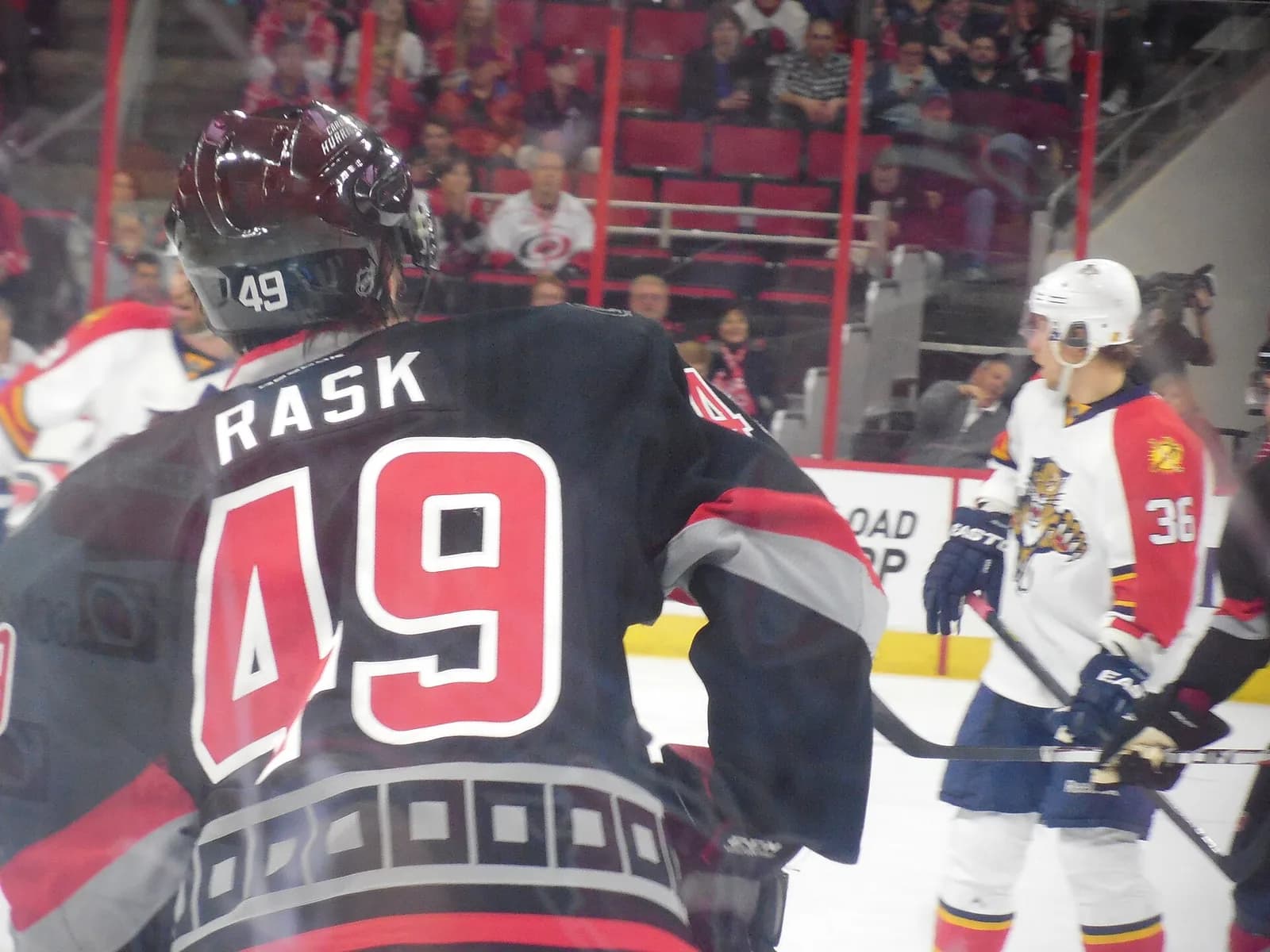 Hurricanes End Nikishin Standoff With One-Year, $3M Deal