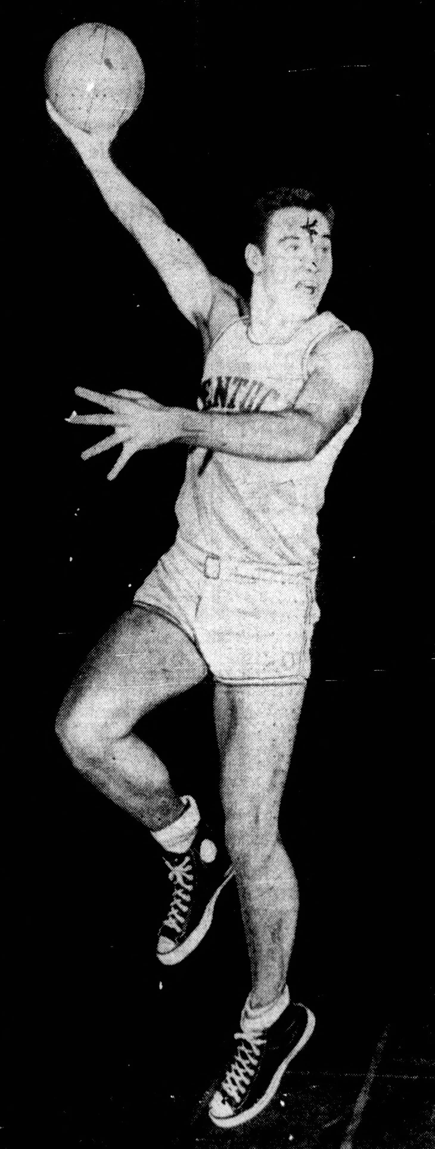 Cliff Hagan, alero del Salón de la Fama y campeón de la NBA, muere a los 94 años